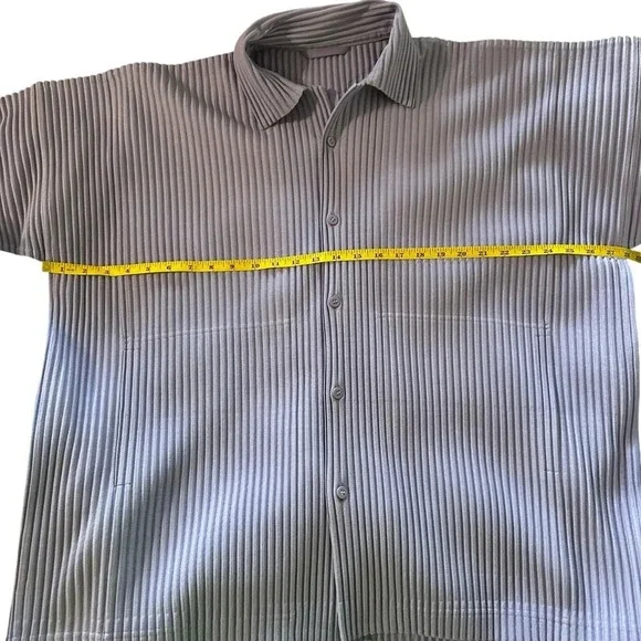HOMME PLISSÉ ISSEY MIYAKE PLEATED VACATION SHIRT Purple